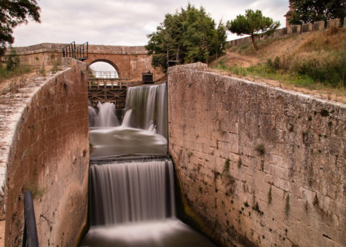 Triple esclusa del Canal de Castilla en Ribas de Campos